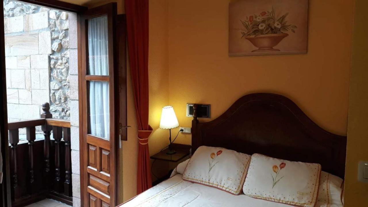 Hotel Meson El Pucheru Barcenaciones Exteriér fotografie